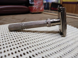 Vtg Gillette 1966 L4 Slim Adjustable TTO DE Safety Razor in Good Shape!