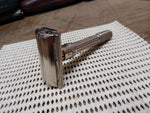 Vtg Gillette 1966 L4 Slim Adjustable TTO DE Safety Razor in Good Shape!