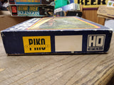 Vtg HO Scale PIKO BR95 Locomotive Freight Train Set 5 Cars Germany w/Box Works!!