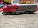Vtg HO Bachmann Santa Fe Locomotive Diesel Express Train Set 3 Cars w/Box Works!