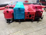 Vtg HO Bachmann Santa Fe Locomotive Diesel Express Train Set 3 Cars w/Box Works!