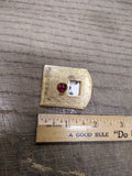 Vtg Gold Tone Brooch Pin Jewelry With Red Stone and Rotating 5 Photograph Window