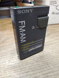 Vtg SONY Walkman SRF19 FM AM Stereo Receiver Portable Radio Repair Lot Powers On