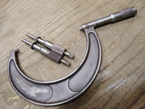 Vtg 3 Pc Lot  Brown & Sharpe 4-5" Micrometer w/2 B & S #294 Ratcheting Mic Heads