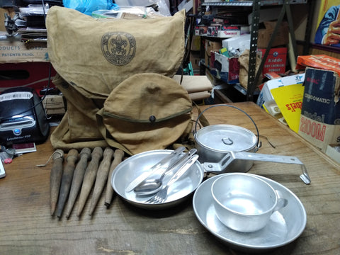 Vtg Boy Scout #573 Canvas Haversack Mess Kit & Tent Pegs In Very Good Condition
