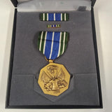 vtg Genuine US Army Achievement Medal AAM Set Ribbon Pin Case 1775 Military