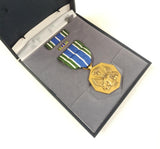 vtg Genuine US Army Achievement Medal AAM Set Ribbon Pin Case 1775 Military