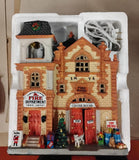 2013 Carole Towne Fire Department Engine House Christmas Village Lighted Porcela