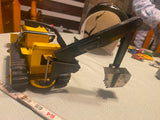 Vtg Tonka Trencher Backhoe Loader Pressed Steel Tin toy 1960s T-6 Heavy Equipmen