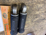 Pair Oem Pegs Footpegs Harley Logo Rubber Ironhead Softail Sportster Shovelhead