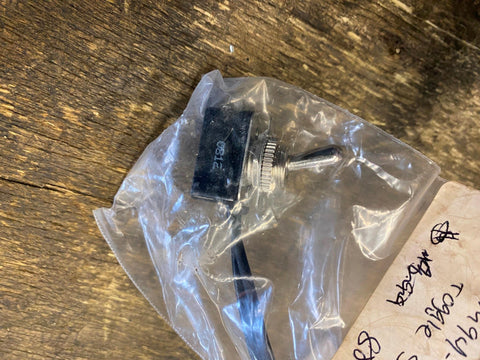 Indian Motorcycle Gilroy Harley Chief Scout Toggle switch OEM SpotLights Passing