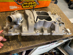 SBC CHEVY V-8 327 350 WEIAND 8004 ALUMINUM DUAL PLANE INTAKE MANIFOLD