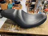 2004-05 Harley Dyna Ribbed Seat Two Up Low Profile Superglide Low Rider FXD FXDL