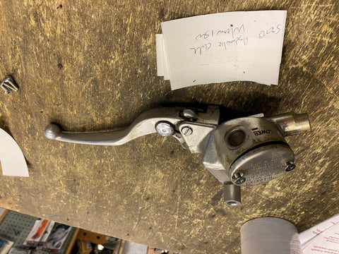VN1500 Classic HYDRAULIC CLUTCH MASTER CYLINDER LEVER OEM FRONT BRAKE KAWASAKI
