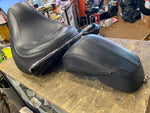 Solo Seat P Pad Grab Rail harley Heritage Softail Nostalgia 2000^ OEM FLSTN Fact
