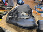 Solo Seat P Pad Grab Rail harley Heritage Softail Nostalgia 2000^ OEM FLSTN Fact