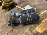 Passenger Pegs mounts Harley M8 Touring Street Road Glide 2017 FLH oem Streamlin