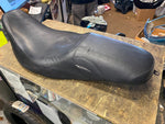 OEM Harley Badlander Seat Touring Street Glide Ultra Classic 2008^ FLH Custom
