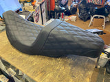 Saddleman Step-Up Seat Full Lattice Stitch 08^ Flh Street Glide Ultra Classic