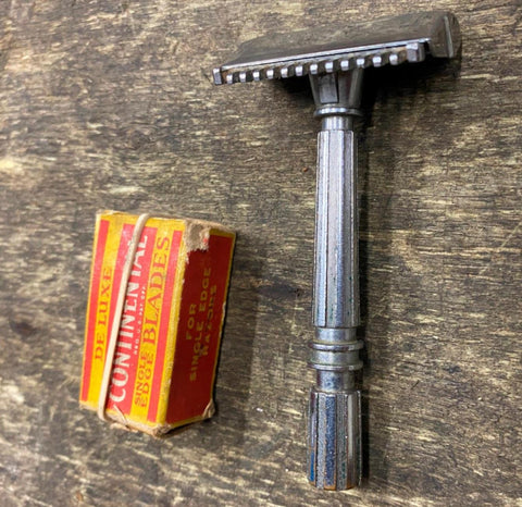 Vtg GEM Micromatic  Single Edge Safety Shaving Razor W Blades Box Travel Size