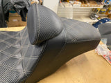 STep Up Seat Harley Touring FLH Street Road Glide Ultra Diamond Stitch Pad 08^