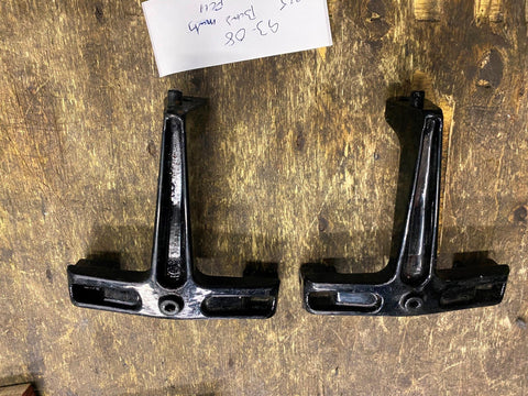 OEM Harley Passenger Floorboard Mounts FLH Ultra Classic Glide Road king 1993-08