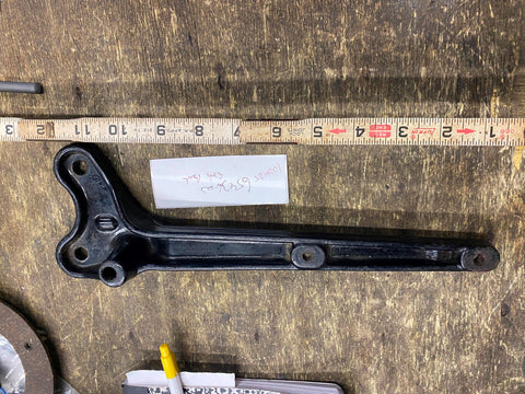 Harley Fatboy Softail Exhaust Muffler Mount Bracket OEM Stock Pipes 65436-00