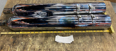 Screamin Eagle Slip On Mufflers Harley Touring FLH Street Road Glide Ultra 95-16