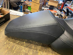 New T/O Harley M8 Milwaukee Eight Softail Fatboy OEM Stock Factory 2018^ Seat