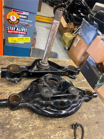 OEM Stock Triple trees Harley FLH Ultra classic Road King Glide 2006 Touring 41m