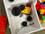 Vintage 1967 Made In USA Mattel Toys Tog'l Creative Play Building Set As Is