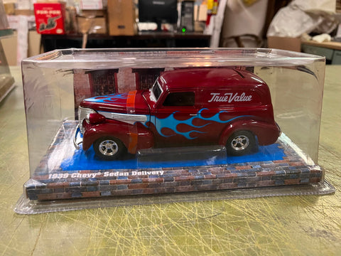 1939 Chevy Sedan: Delivery TRUE VALUE Hot Rod 1/24 Diecast NIB