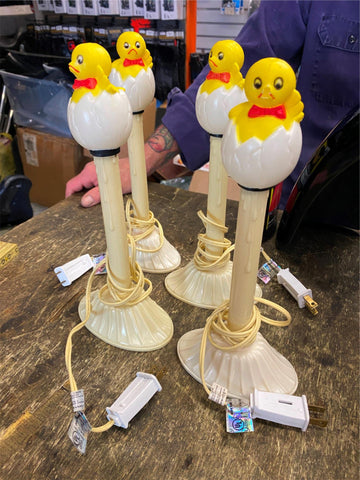 Vtg Easter chick Peep Canoliers Window Blow Mold Light Candle Decor Holiday 50's