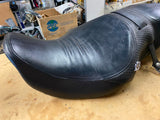 1997-2007 Harley Road King Classic Seat Touring Bagger Ultra OEM FHRHC Factory