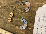Vtg Multi Colored Polished Stone Rainbow Resin Geometric Earrings Marbelized