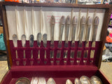 Vtg 1847 Rogers bros "First Love" pattern Silverware Set Box Forks knives Kitche