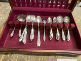Vtg 1847 Rogers bros "First Love" pattern Silverware Set Box Forks knives Kitche