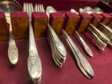 Vtg 1847 Rogers bros "First Love" pattern Silverware Set Box Forks knives Kitche