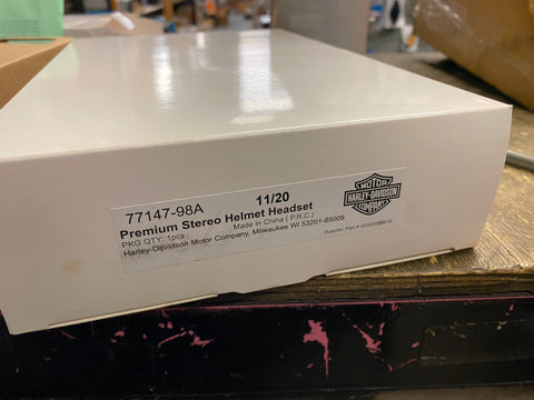OEM Harley Full Helmet Premium Stereo Radio Helmet Intercom Headset 77147-98A
