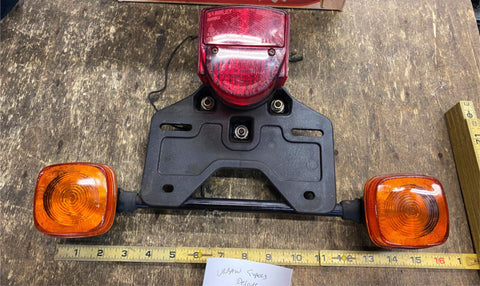 Honda Urban Express NU50 Scooter TailLight License bracket Turn Signals Rear Ass