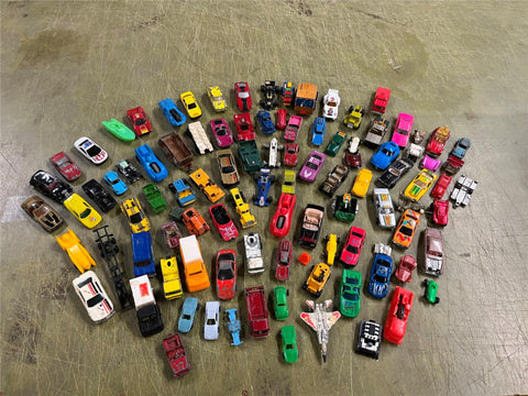 Vintage 1970s Giant Lot of 80+ Assorted Diecast Plastic Toy Vehicles Husky