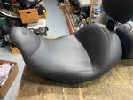 Mustang Solo Seat Pad Drivers Backrest Lowdown Harley Touring FLH Glide 2008^