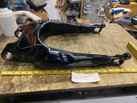 Harley Davidson 2009^ Touring Rear SwingArm 45470-09 Road Street Glide King FLH