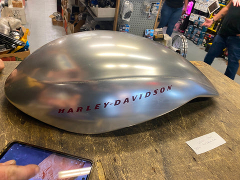 Harley Vrod Vrsca Tank cover anodized 2002-2003 Aluminum Nice!