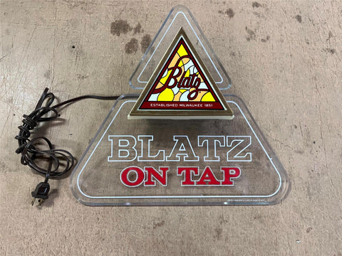 VTG 1983 Made In USA Blatz On Tap Lighted Advertising Sign Man Cave Decoration