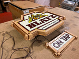VTG 1977 Made In USA Blatz Americas Great Light Beer Lighted Advertising Sign