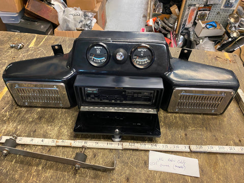 Harley FLH Shovelhead Panhead Batwing Fairing Radio CAddy Electra Glide Am Fm Ca