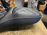 2008^ Seat White Stitch Harley Touring FLH Street Glide Ultra classic Two up cc