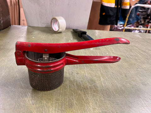 VTG Antique Red Handled Metal Potato Rice Masher Farmhouse Kitchen Primitive