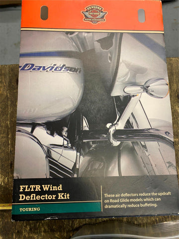 Harley FLTR Wind Deflector Kit Road Glide Fairing Forks Snap On 57000063